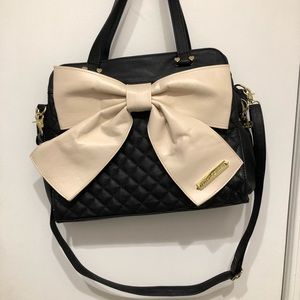 Bestsey Johnson Bow Shoulder Bag